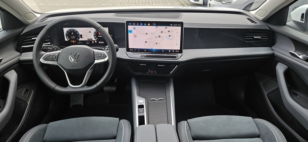 Volkswagen Passat, Business