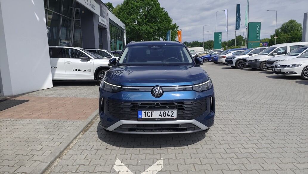 Volkswagen Tayron, People