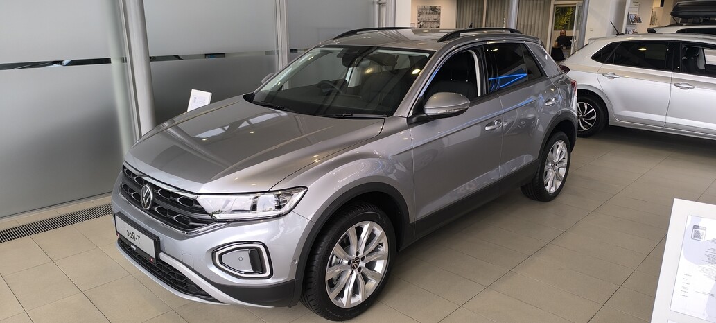 Volkswagen T-Roc, People