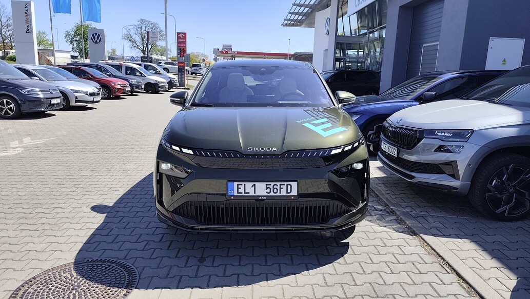 &Scaron;koda Enyaq, Coup&eacute; L&K