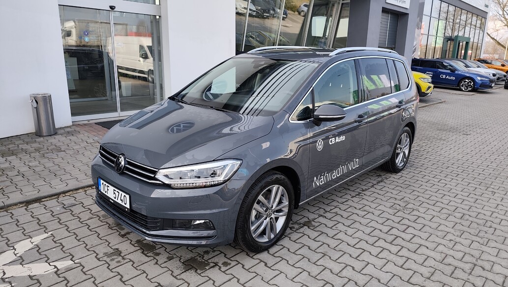 Volkswagen Touran, People