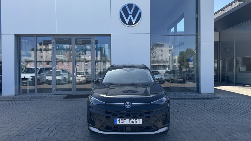 Volkswagen T-Roc, Life