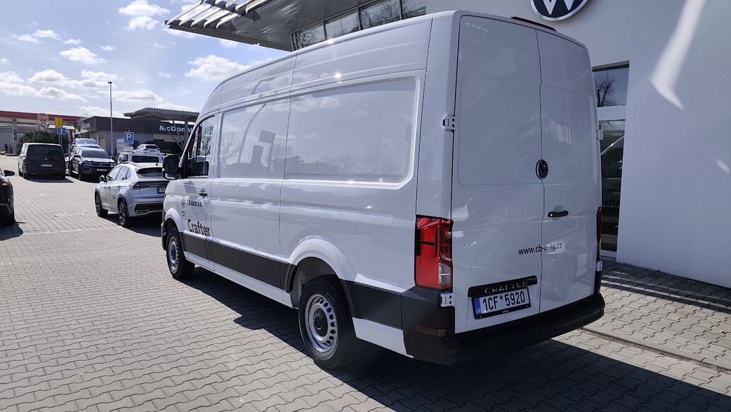 Volkswagen užitkové Crafter, skříň 35 SR