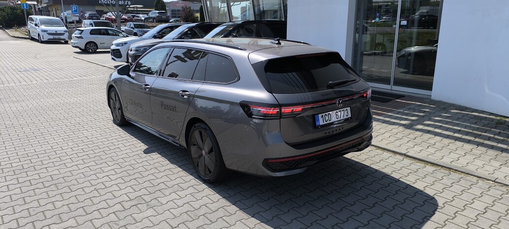 Volkswagen Passat, R-Line People