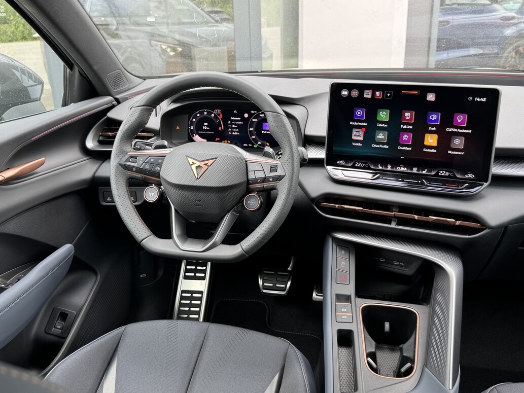CUPRA Terramar