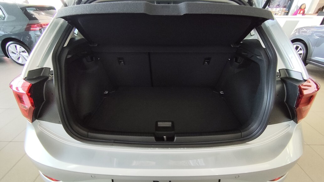 Volkswagen Polo, People