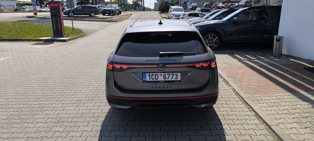 Volkswagen Passat, R-Line People