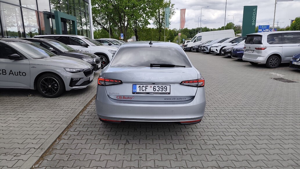 Škoda Superb, L&K