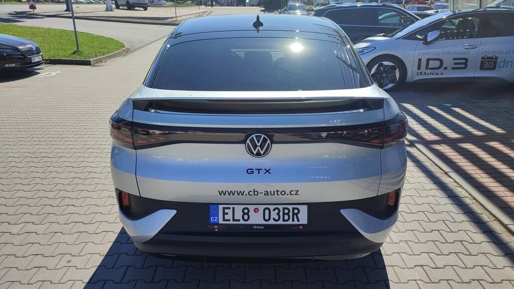 Volkswagen ID.5 GTX 220 kW, kap. 77 kWh, 4MOT