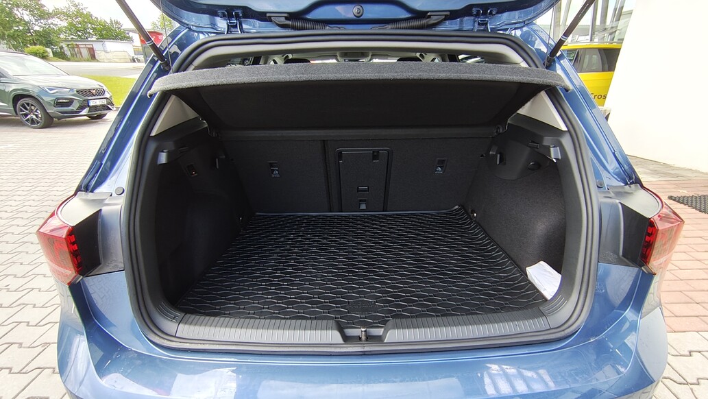 Volkswagen Golf, People