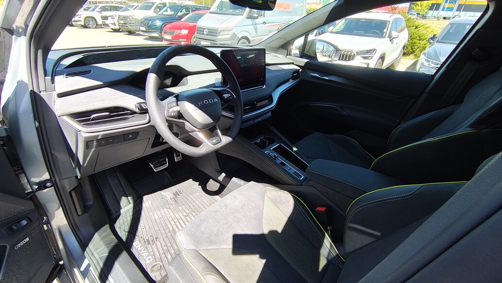 &Scaron;koda Enyaq, RS