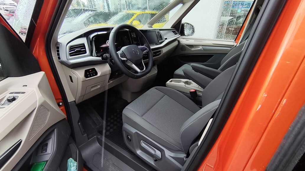 Volkswagen užitkové Multivan, Long Life