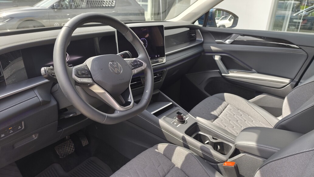 Volkswagen Tayron, People