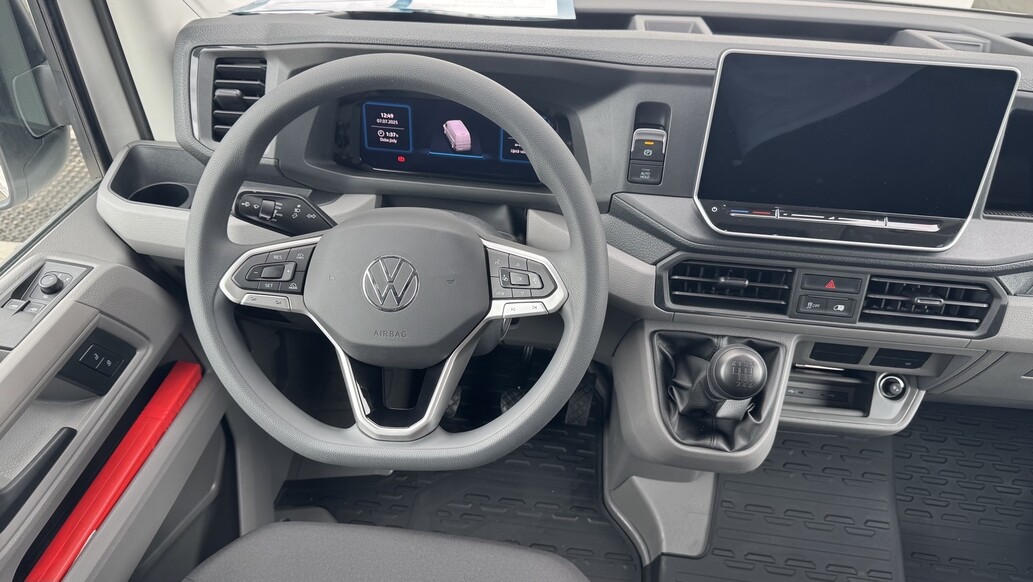 Volkswagen užitkové Crafter, SR