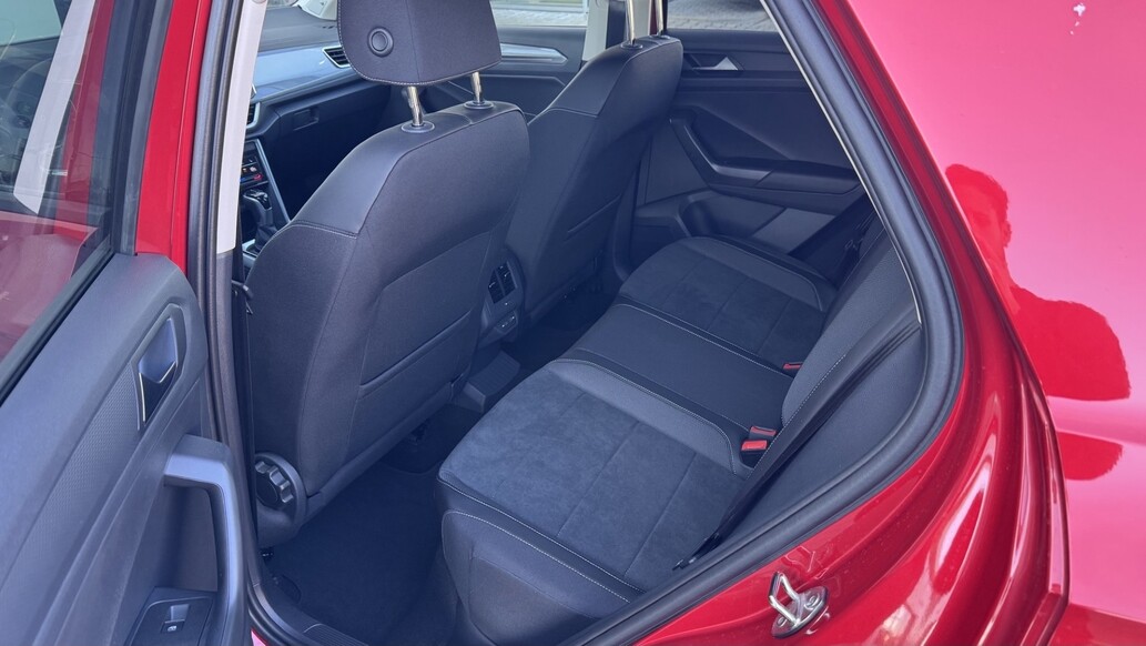 Volkswagen T-Roc, Style