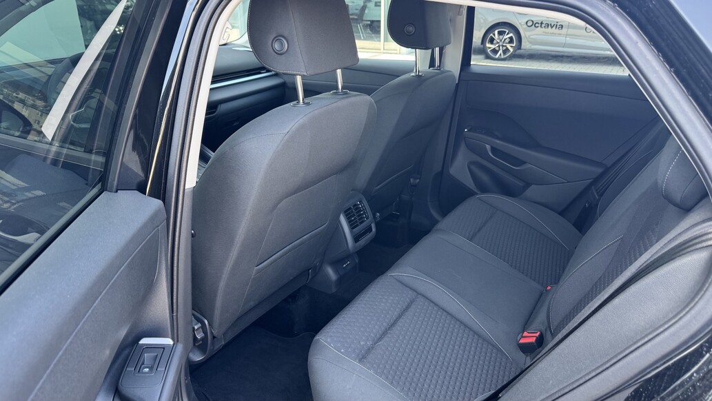 Volkswagen T-Roc, Life