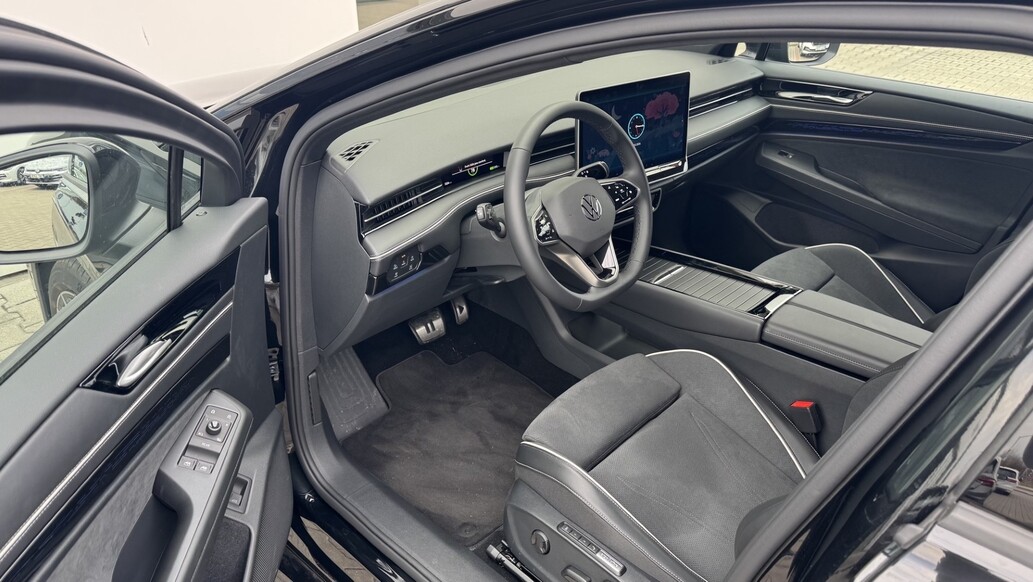 Volkswagen ID.7, Pro S People