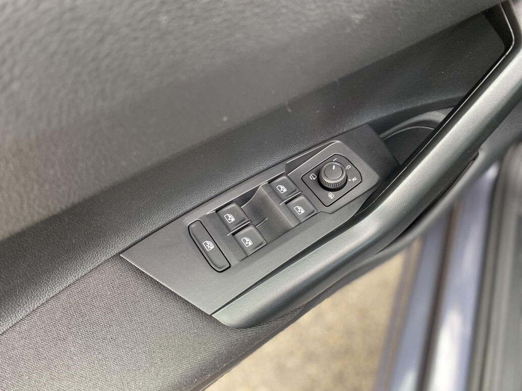 Volkswagen Polo, People