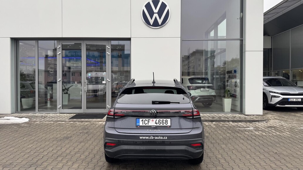 Volkswagen Taigo, People