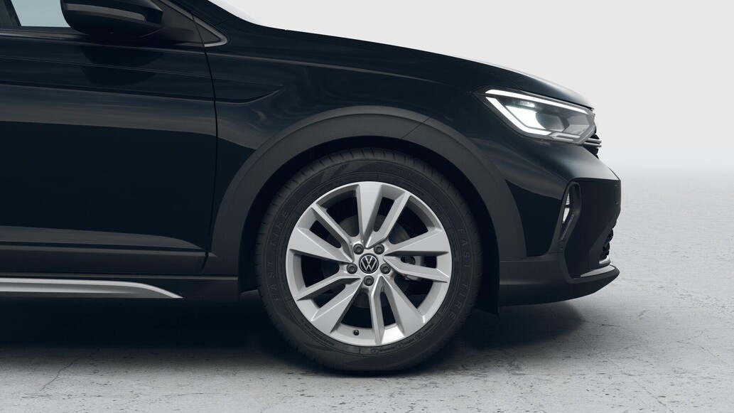 Volkswagen Taigo, People