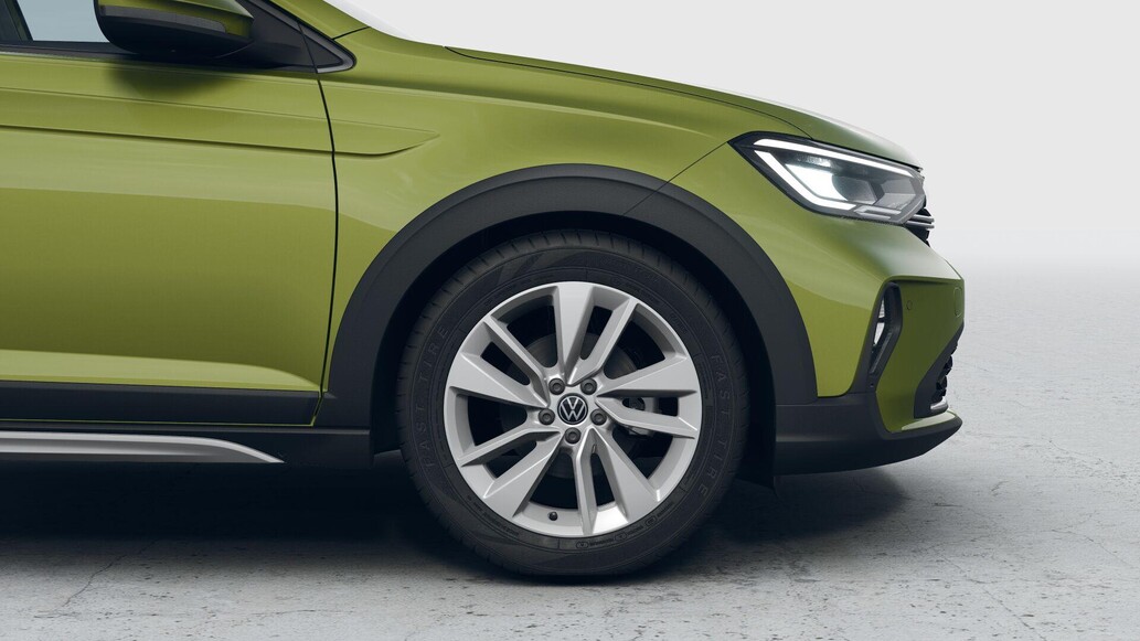 Volkswagen Taigo, People