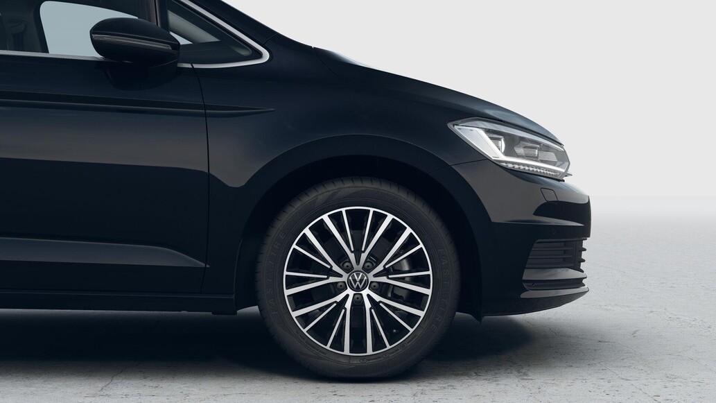 Volkswagen Touran, People