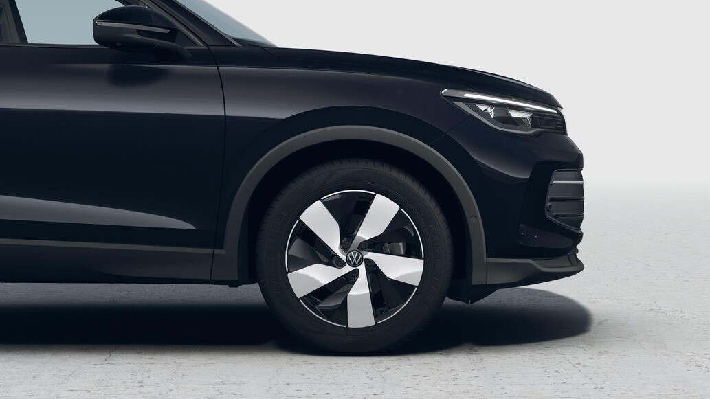 Volkswagen Tiguan, People