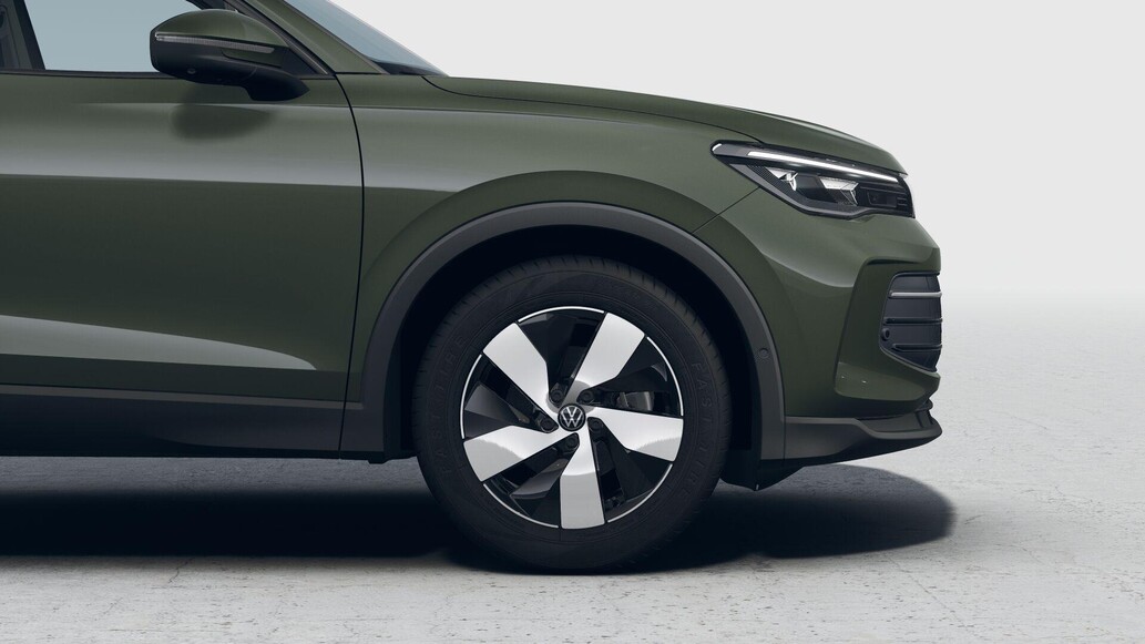 Volkswagen Tiguan, People