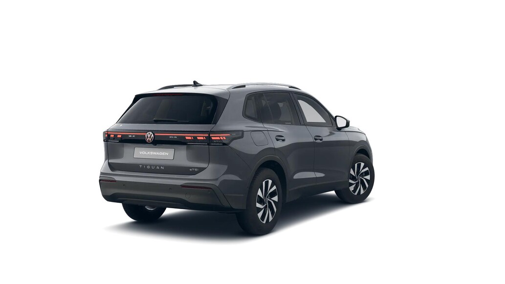 Volkswagen Tiguan, People