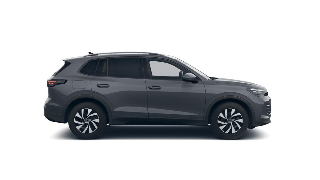 Volkswagen Tiguan, People