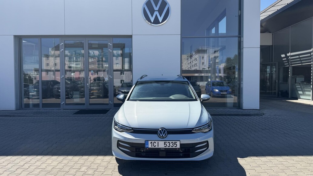 Volkswagen Golf Variant, People
