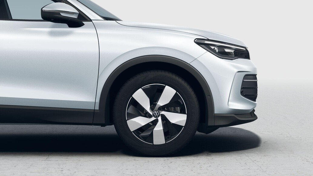 Volkswagen Tiguan, People