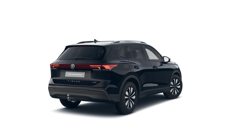 Volkswagen Tiguan, Love
