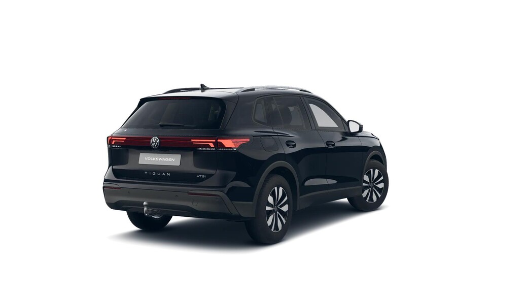 Volkswagen Tiguan, Love