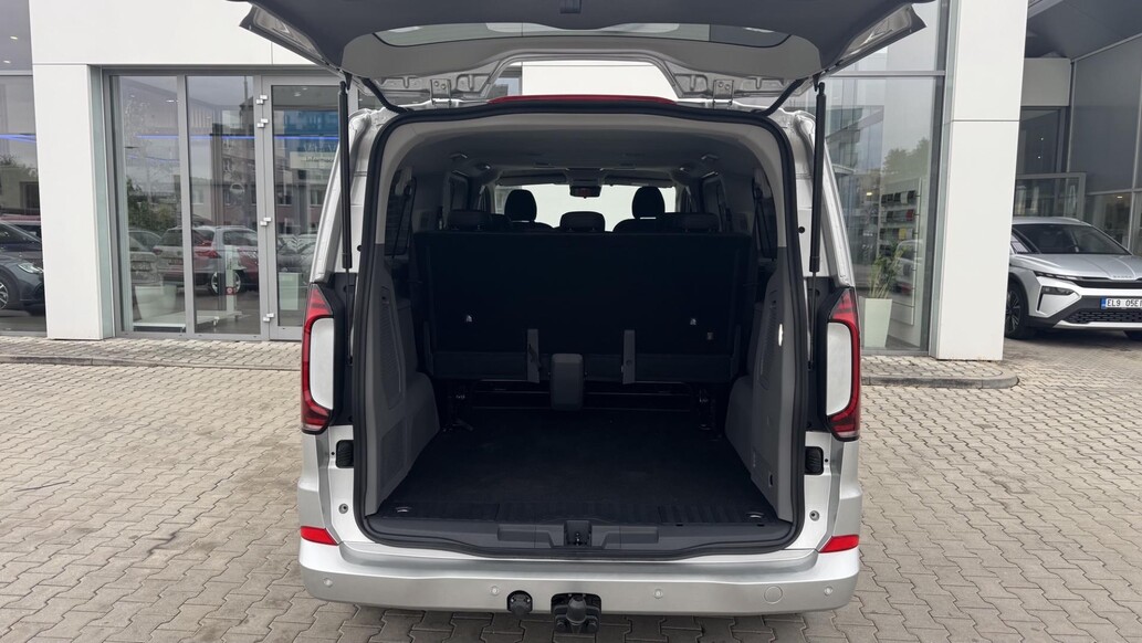 Volkswagen užitkové Caravelle, Style DR