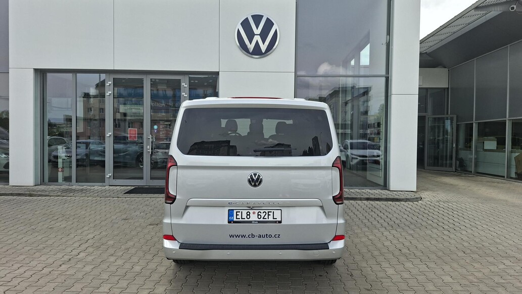 Volkswagen užitkov&eacute; Caravelle, e-Caravelle Life