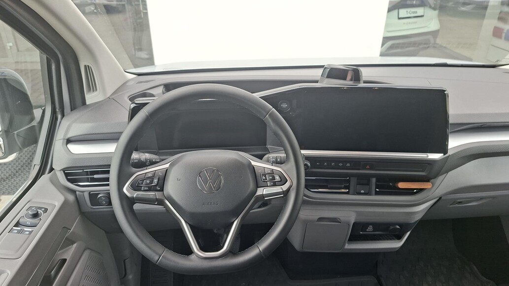 Volkswagen užitkov&eacute; Caravelle, e-Caravelle Life