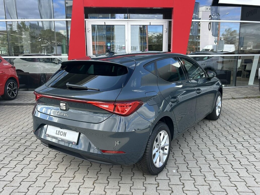 SEAT Leon, Style