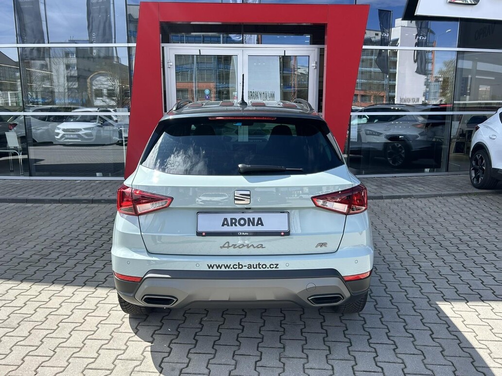 SEAT Arona, FR