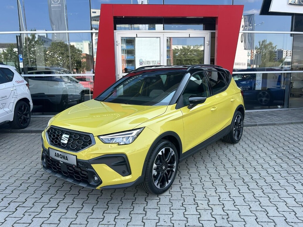 SEAT Arona, FR