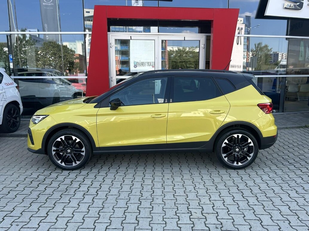 SEAT Arona, FR