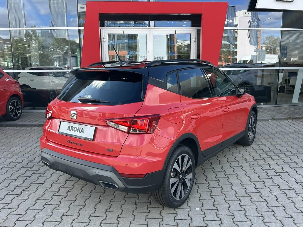 SEAT Arona, FR
