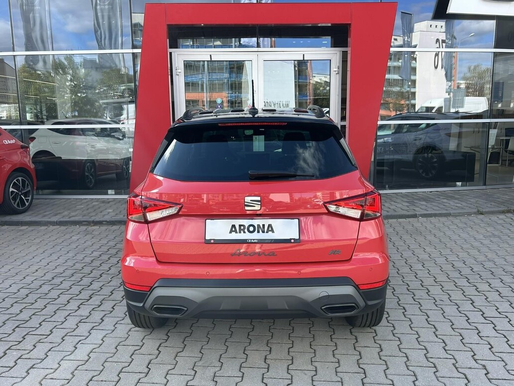 SEAT Arona, FR