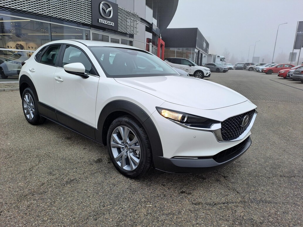 Mazda CX-30, Center-Line