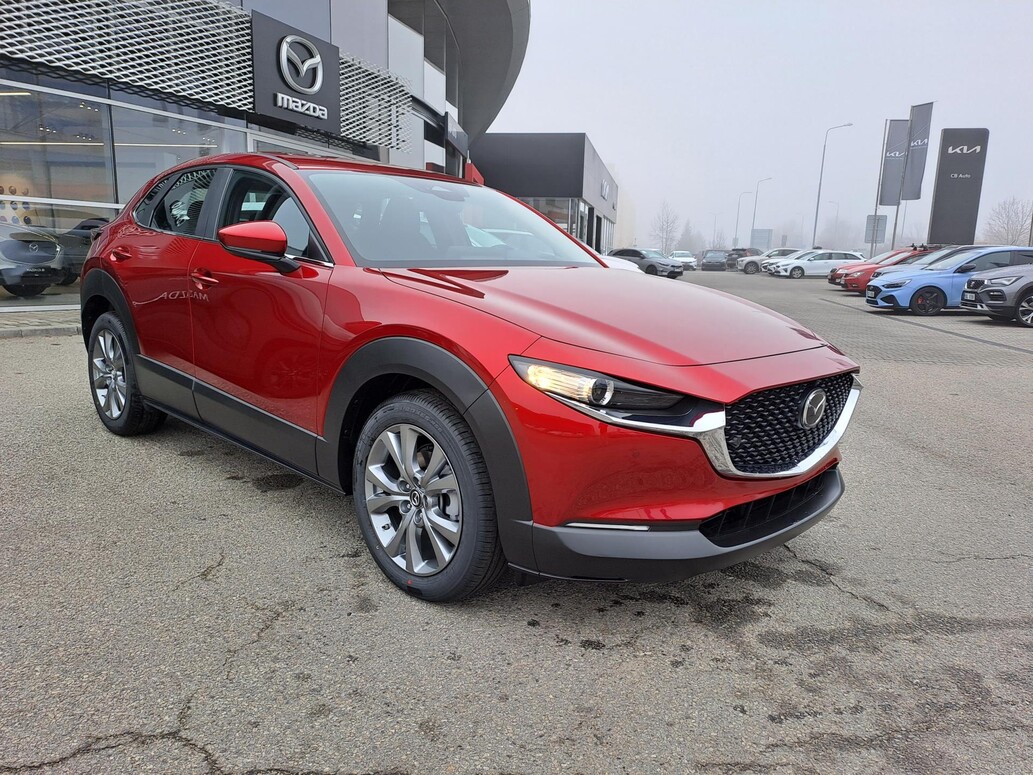 Mazda CX-30, Center - Line