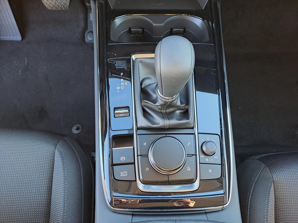 Mazda CX-30, Exclusive-Line