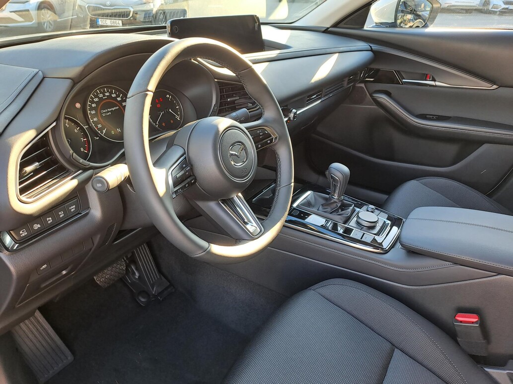 Mazda CX-30, Exclusive-Line