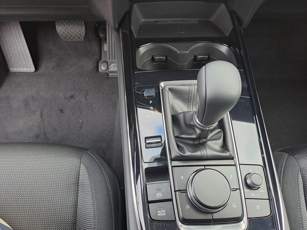 Mazda CX-30, Exclusive-line