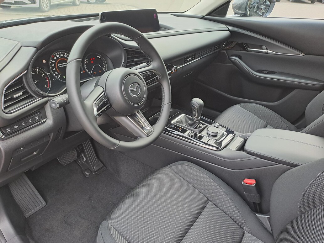 Mazda CX-30, Exclusive-line