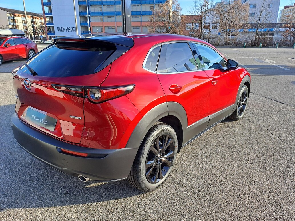 Mazda CX-30, Homura